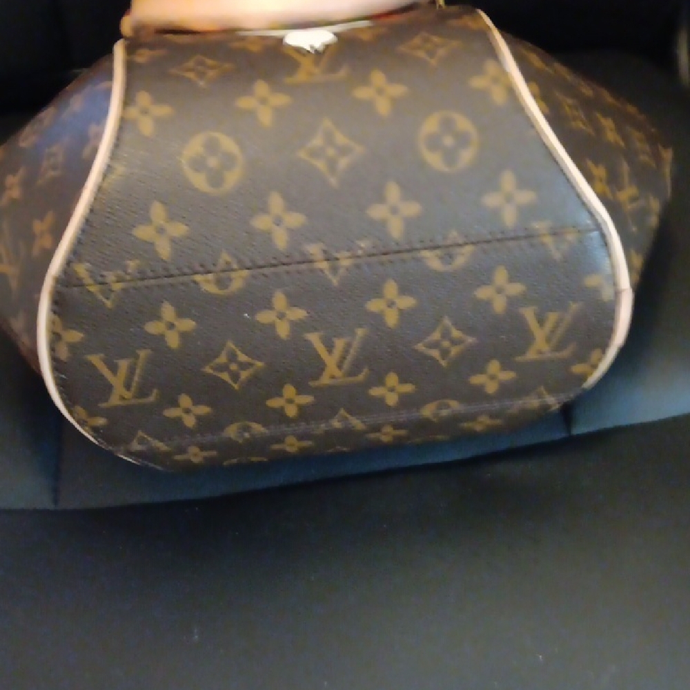 Louis Vuitton Multicolor Monogram Shoulder Bag - Picture 5 of 10